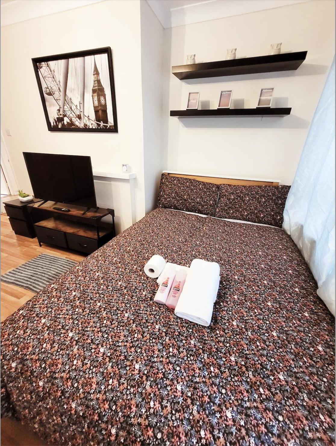 Huge And Affordable 3 Bedroom Flat In Hammersmith For 7 People With Welcome Breakfast London Kültér fotó