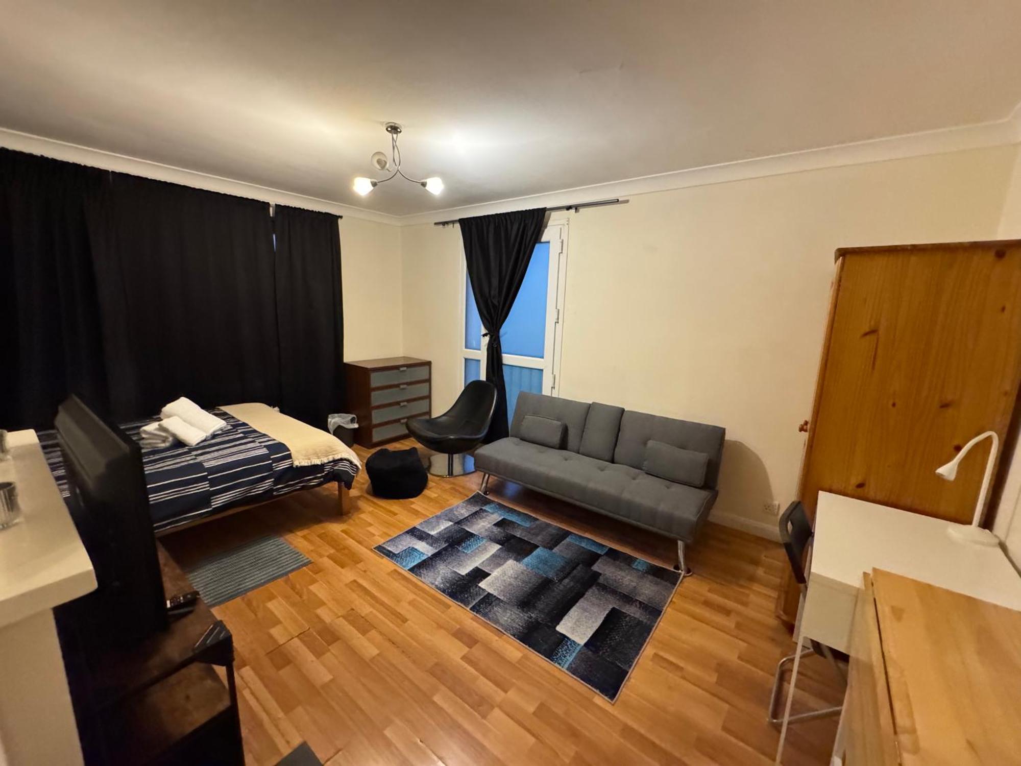 Huge And Affordable 3 Bedroom Flat In Hammersmith For 7 People With Welcome Breakfast London Kültér fotó